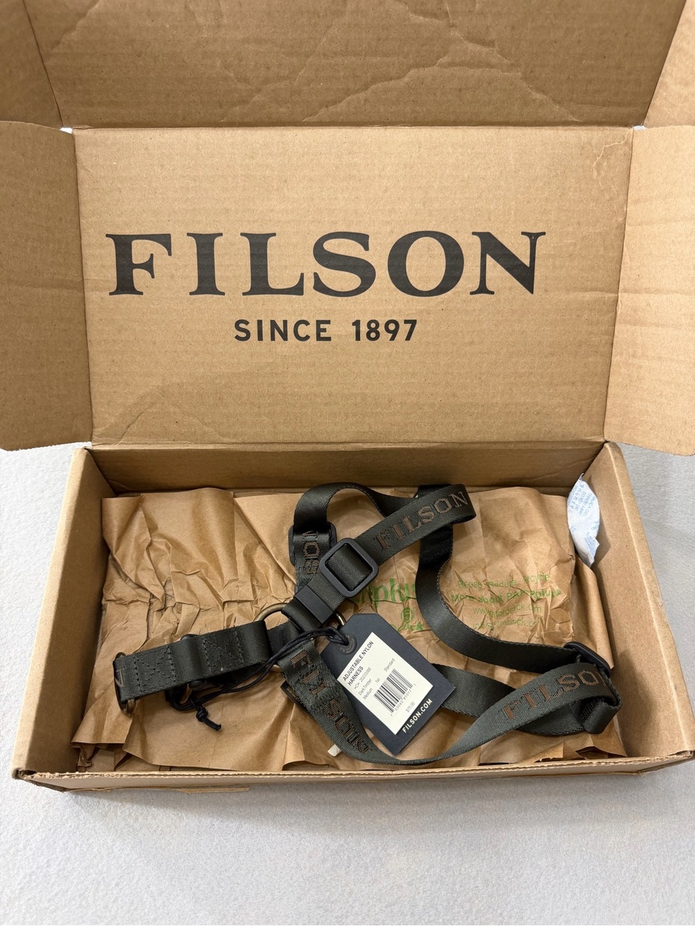189/1764 Filson Adjustable Nylon Harness Dark Timber Medium 2023066 New